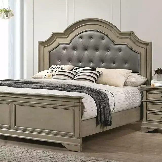 Antique Warm Gray 3-Piece California King Bedroom Set in Solid Wood