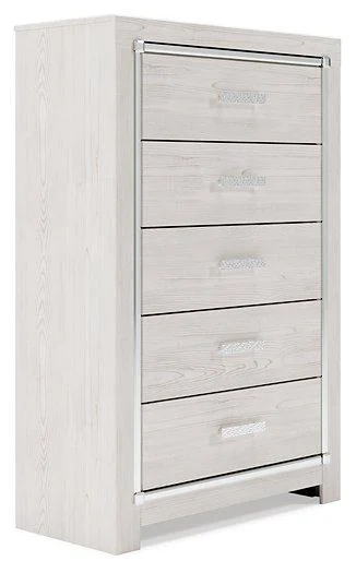 Altyra Chest of Drawers with Spacious Storage and Durable Construction