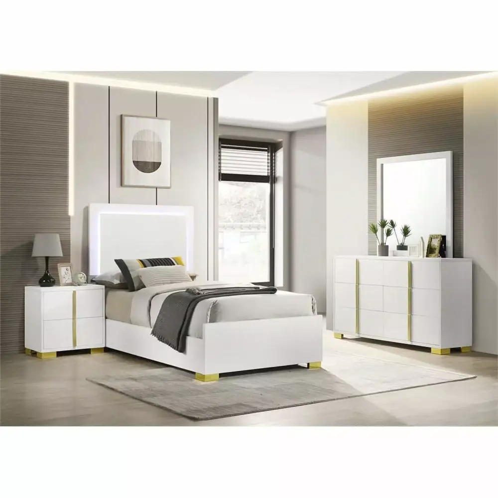 Coaster 4-Piece Contemporary Wood Queen Bedroom Set in White and Gold