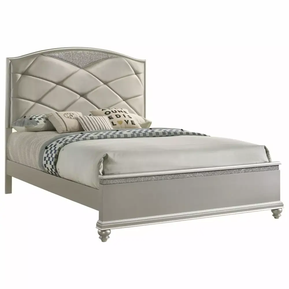 6pc Traditional Style King Panel Bed with Dresser Mirror Nightstand Chest Metallic Silver Finish