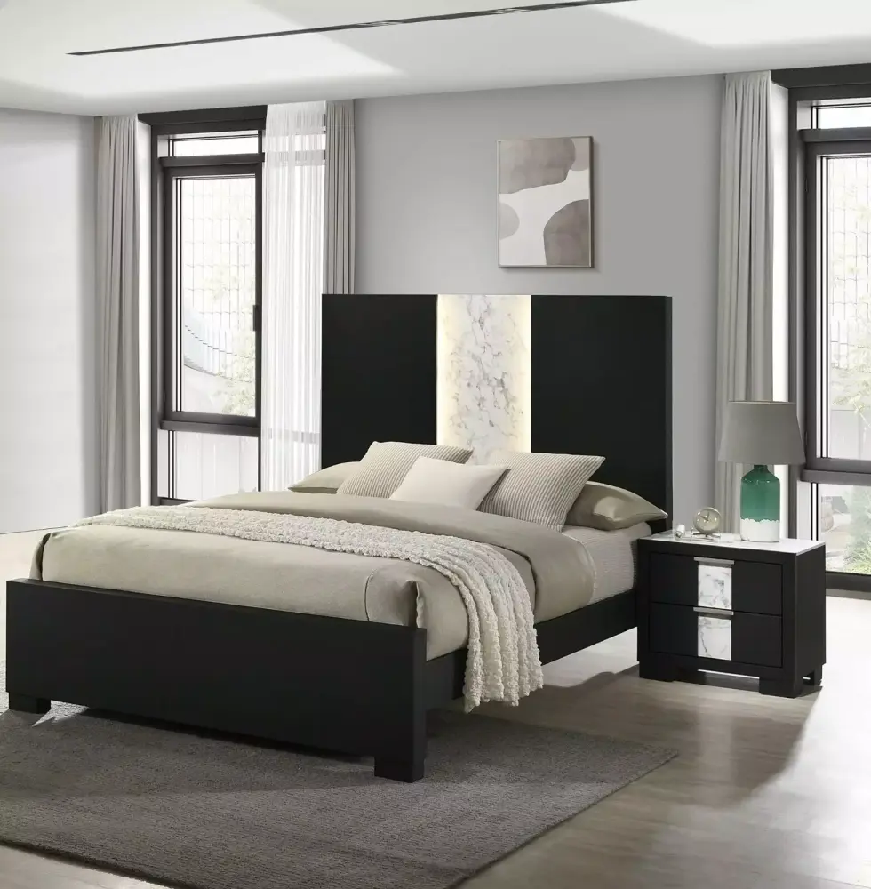 3Pc Beautiful Bedroom Suite Black/White Finish King Size Polished Bed 2x Nightstand Furniture Set