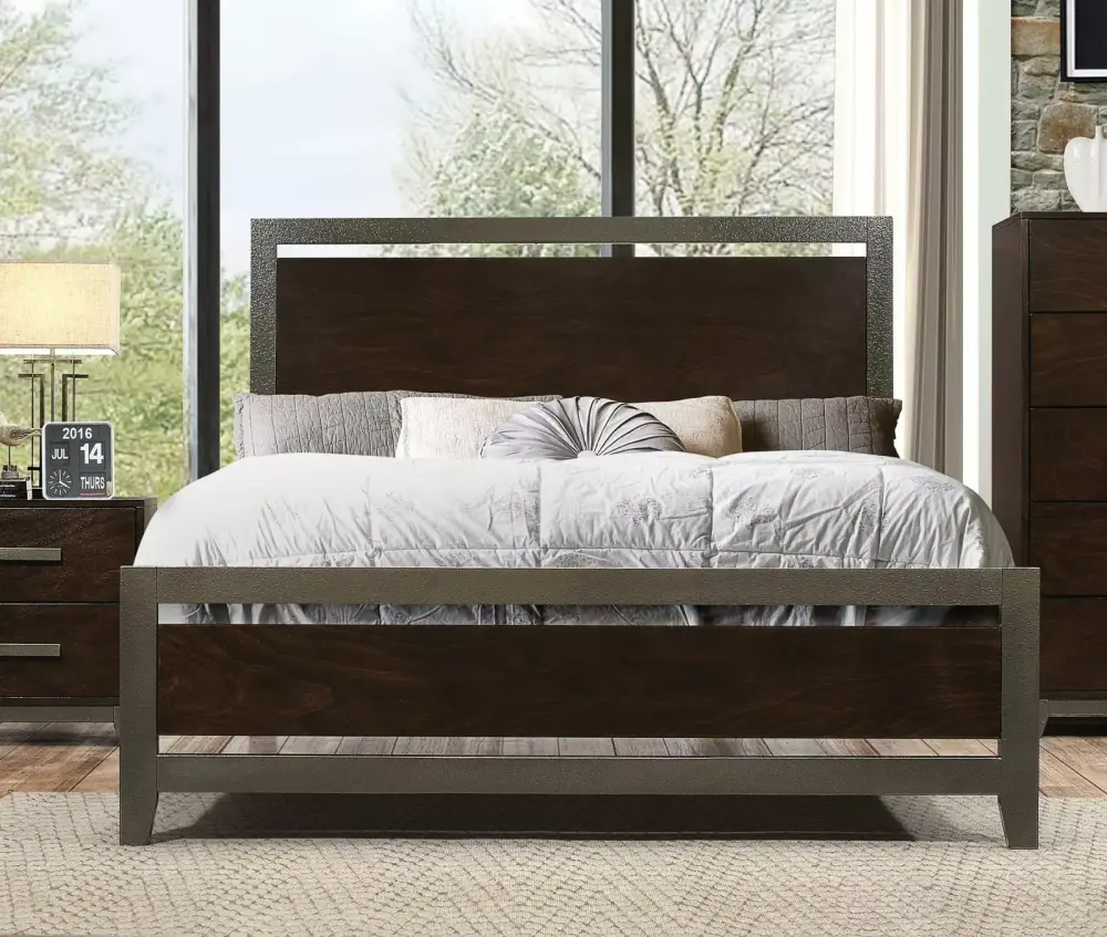 Walnut Finish Metal Frame Panel King Bedroom Set 3-Piece by Acme Charleen