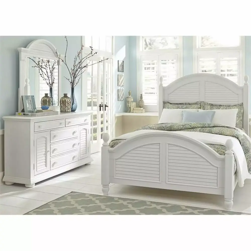 Liberty Furniture Summer House 3-Piece Queen Poster Bedroom Set