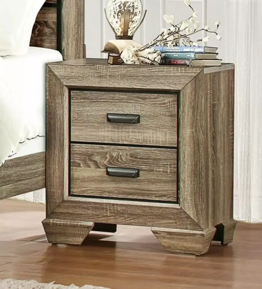 Bainbridge 4 Piece Provincial Queen Bedroom Set in Beechwood