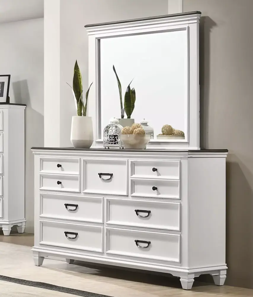 Roundhill Clelane Weathered White and Gray Queen 4-Piece Bedroom Set with Shiplap Panel