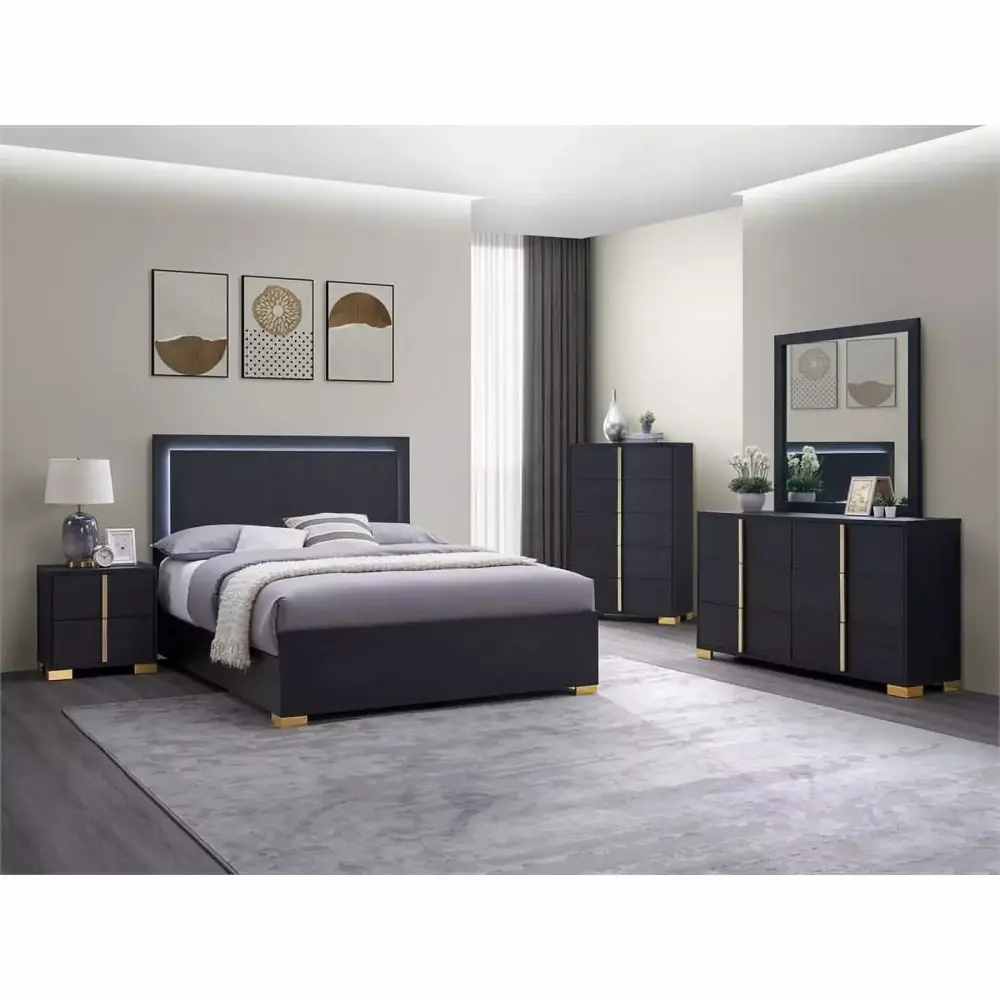 Coaster 4-Piece Contemporary Wood Queen Bedroom Set in Black and Gold