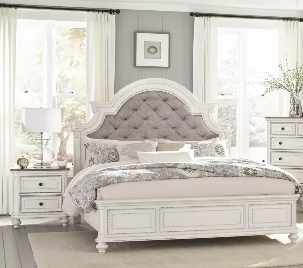 Traditional Curves Design 3pc Bedroom Set Queen Bed Button-Tufted Headboard 2x Nightstands Two-Tone Finish