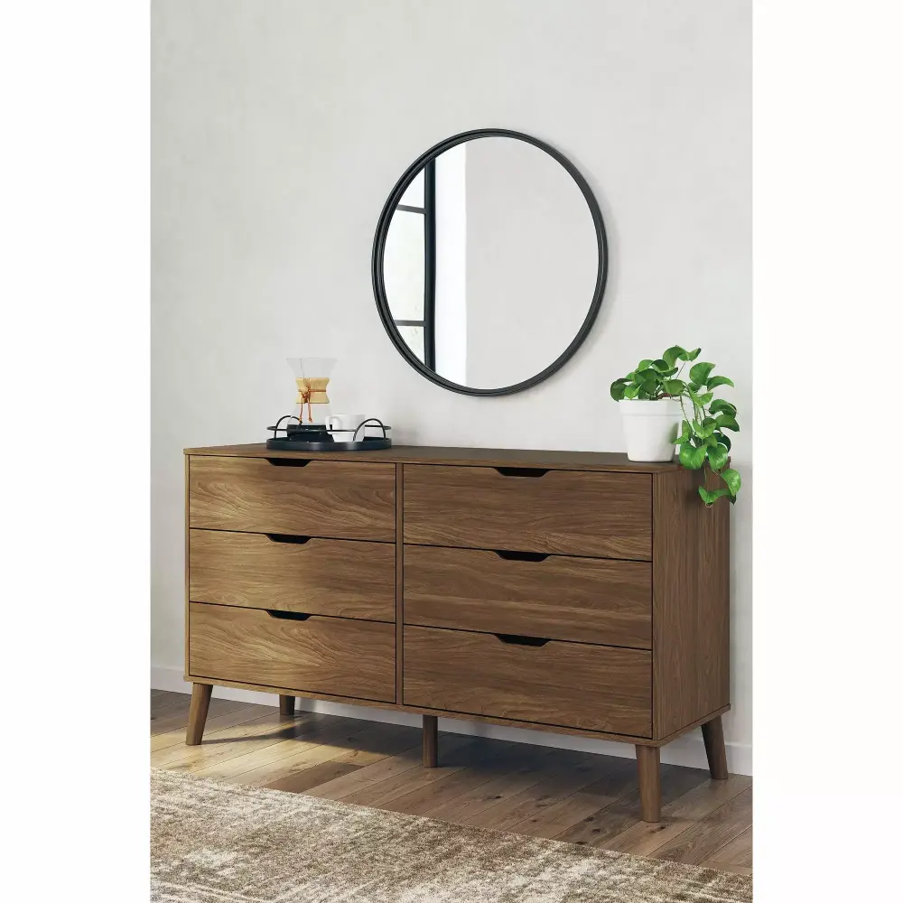Signature Design by Ashley Fordmont 6 Drawer Dresser in Auburn