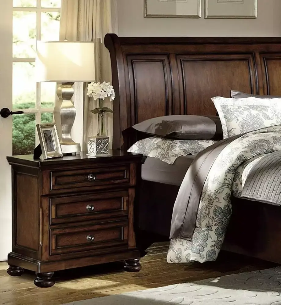 Traditional Brown Cherry 4pc Cal-King Platform Bed Set with Nightstand Dresser Mirror