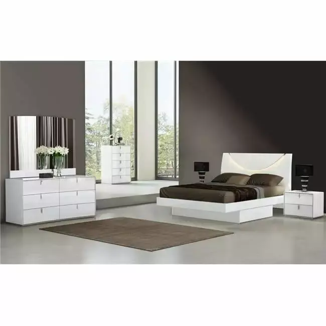 White Queen Size 4-Piece Bedroom Set 446.5 x 189.8 x 74.1 in