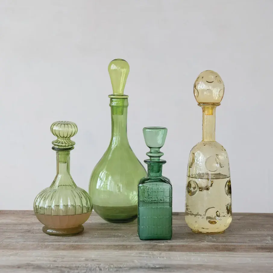 40 oz. Glass Ribbed Decanter, Mint