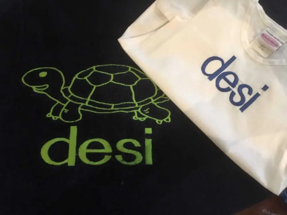 MONOGRAM BEACH TOWEL TURTLE & NAME - Extra Absorbent