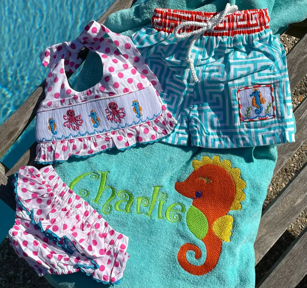 Quick-Dry Microfiber EMBROIDERED BEACH TOWEL SEAHORSE & NAME