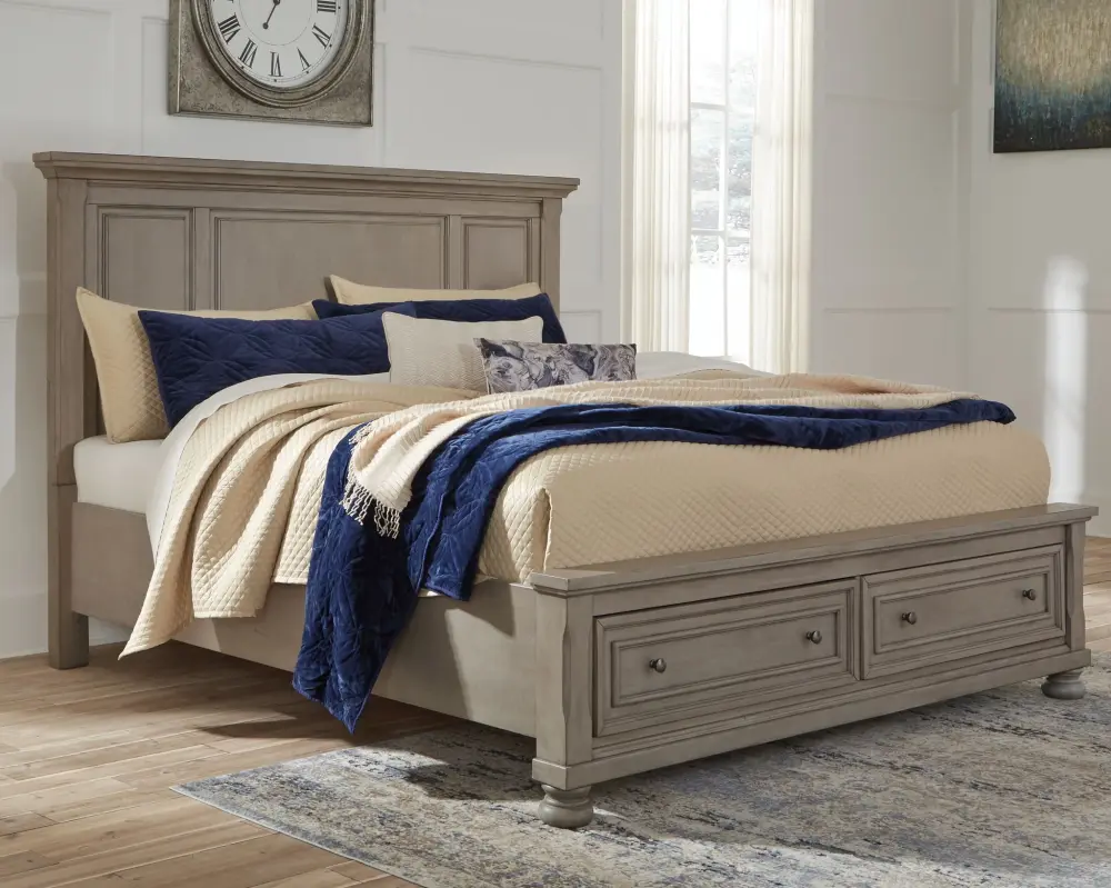 Weighted Lettner - Panel Storage Bed