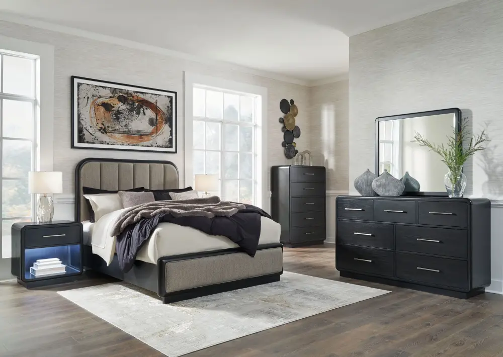 Rowanbeck - Bedroom Adjust