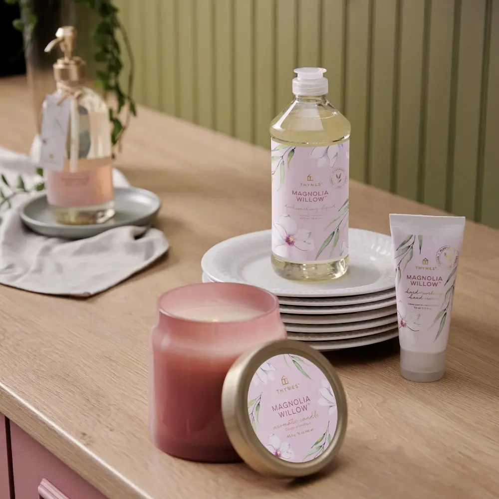 Magnolia Willow Statement Poured Candle