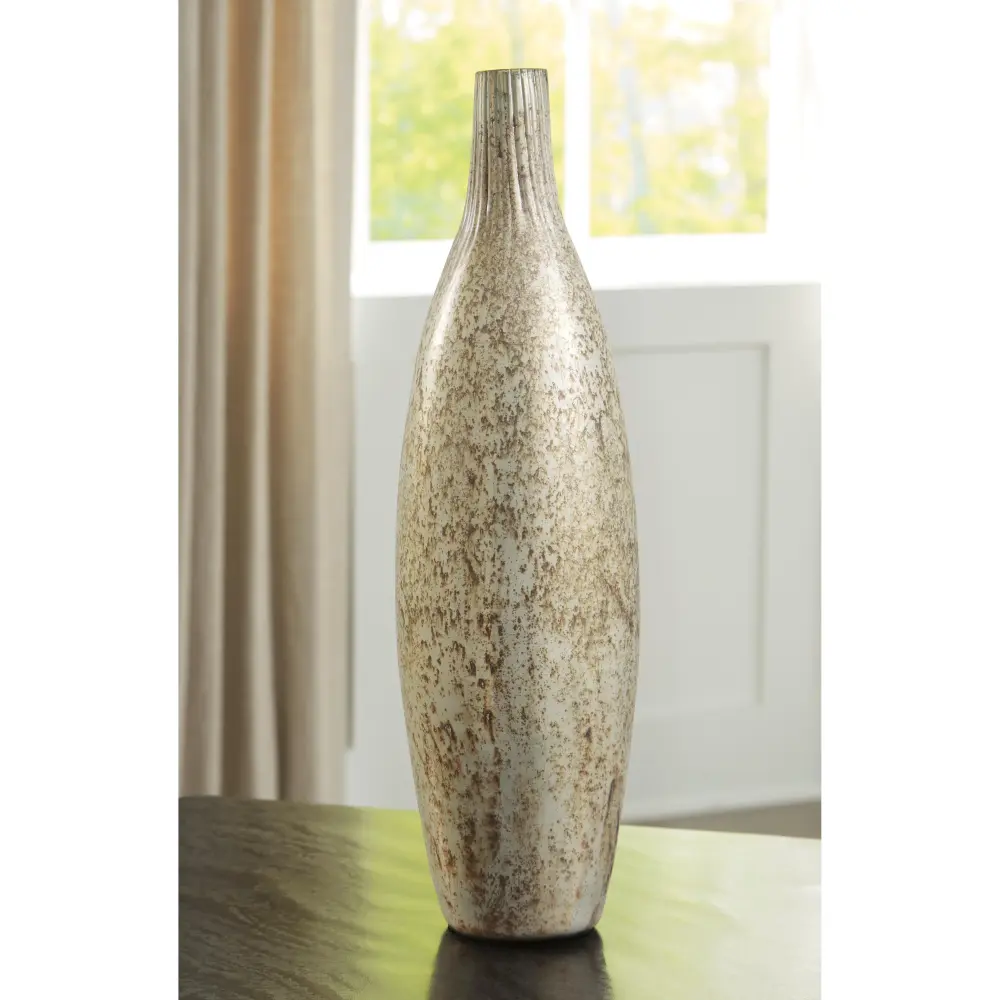 Diamond Modern Furniture Privileged Design Home Decor Vases & Bowls A2000639