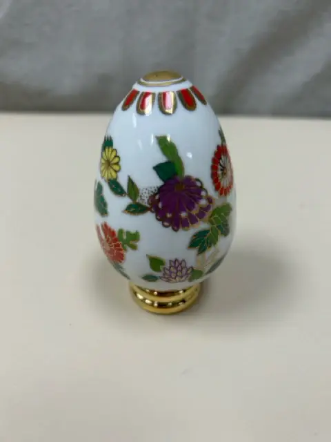 Sustainable Eco-Friendly FLORAL EGG ON STAND