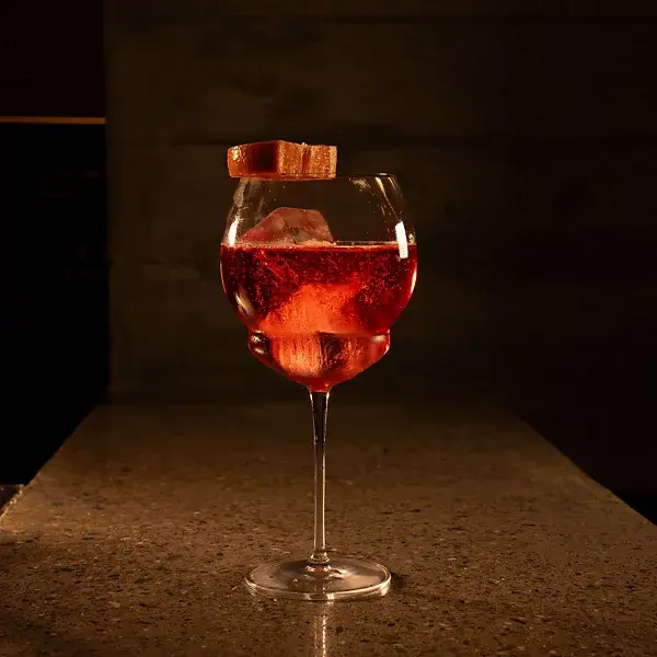 Backdoor '20s Gin & Tonic 27 oz Cocktail Glasses - Place 4