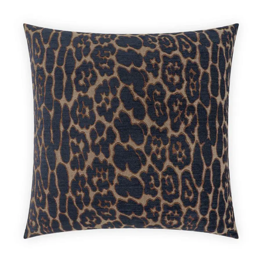Ellina Pillow, Azure