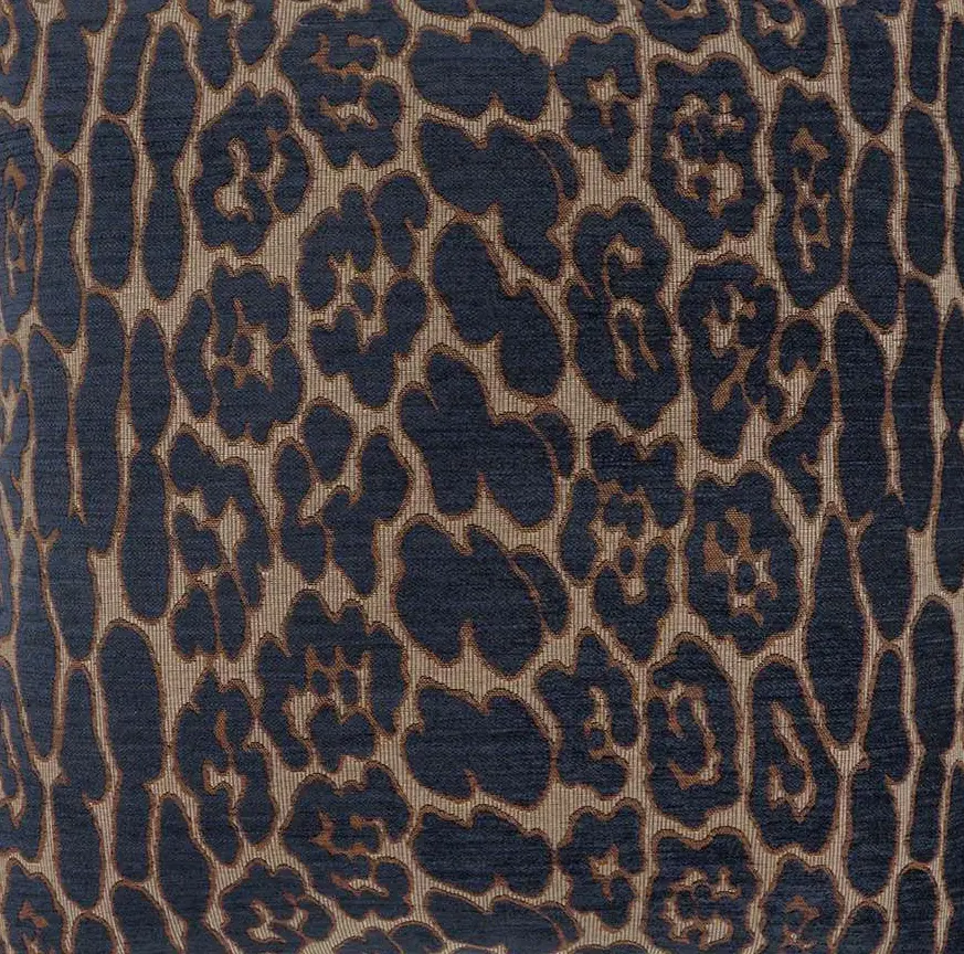 Ellina Pillow, Azure