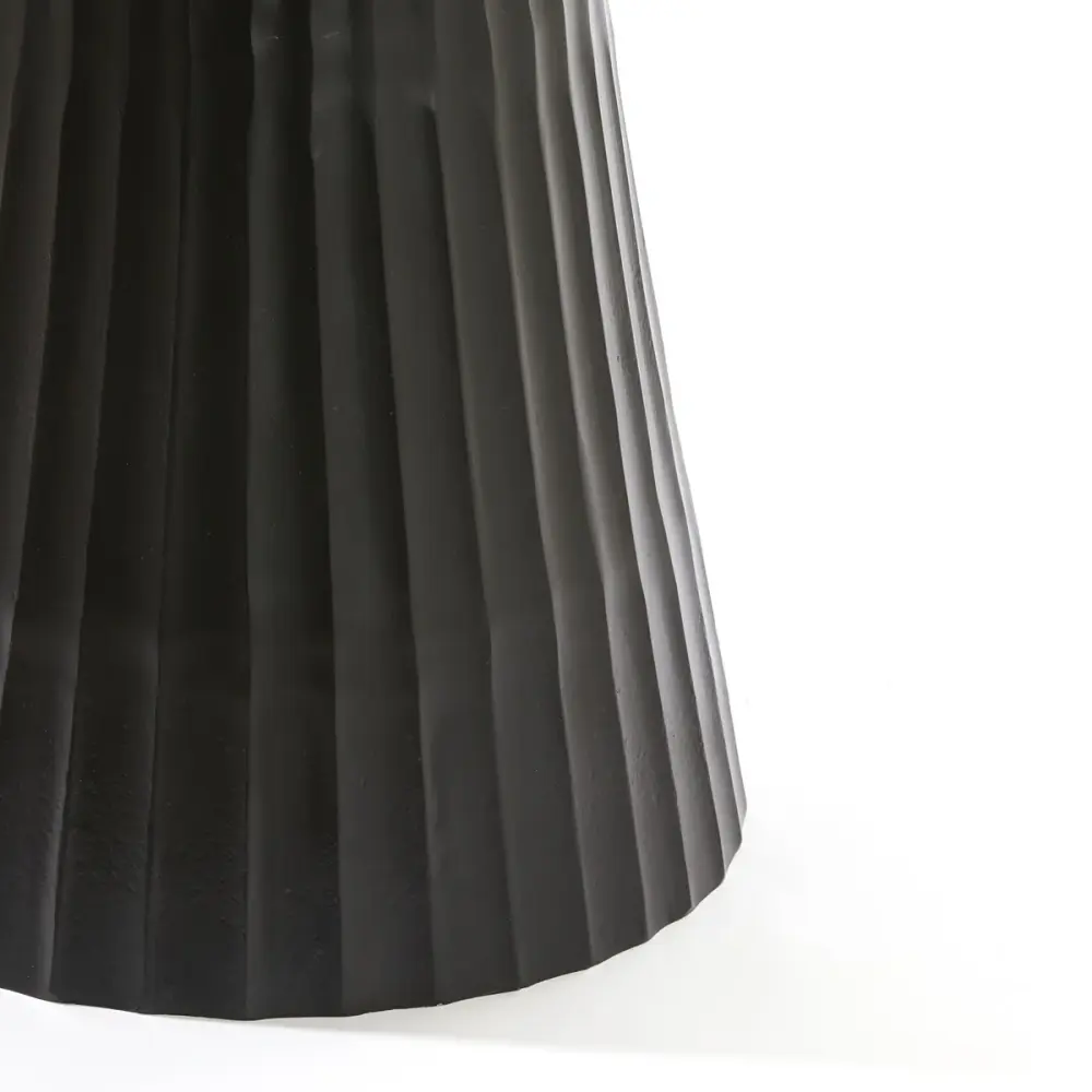 Rianne Marble Round Dining Table - Matte Ebony