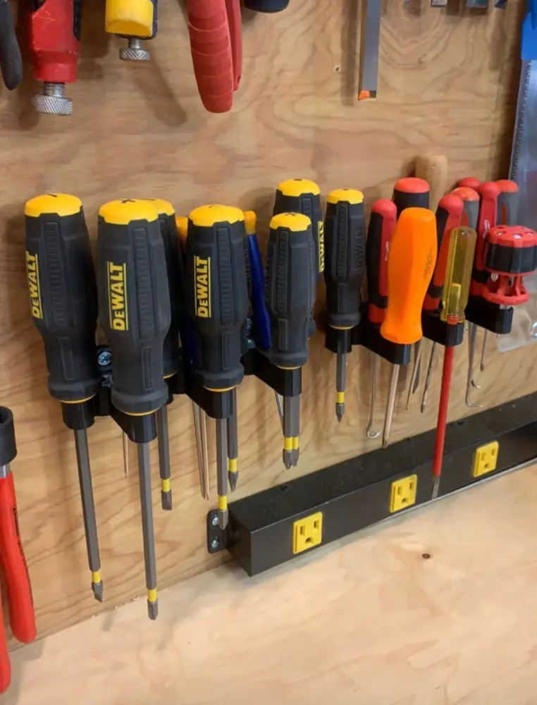 Wall-Mounted Rack Screw Driver Rack