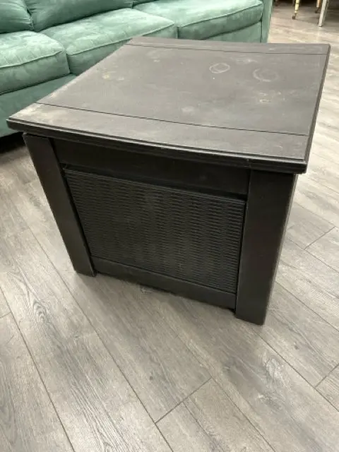 BROWN LIDDED STORAGE BIN