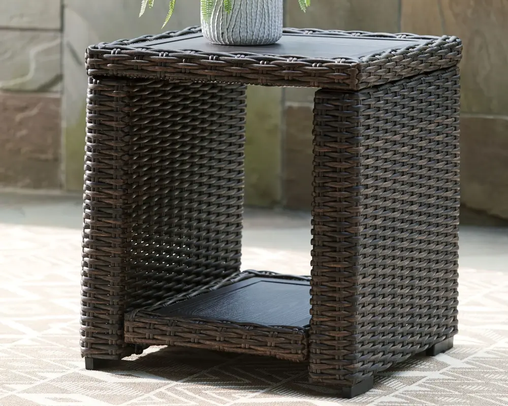 Grasson Lane - Square End Table - Cocoa