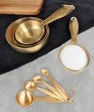Gold Measuring Spoons Place