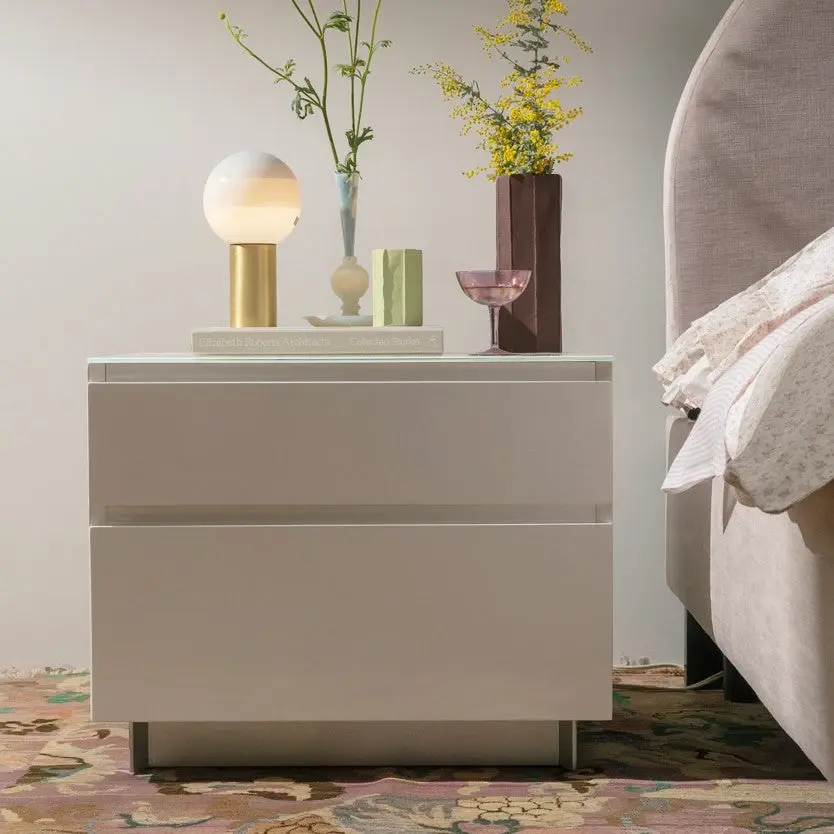 Savvy Nightstand 6 Drawers