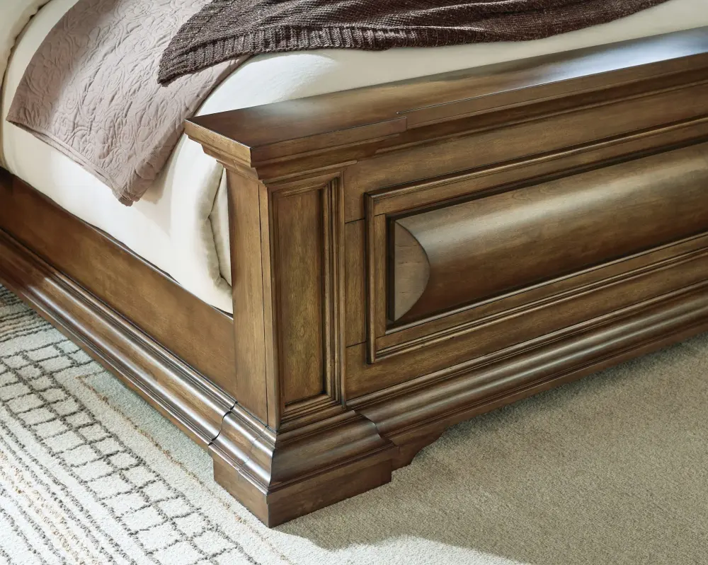 Frantanna - Panel Bed Sturdy Pine Wood