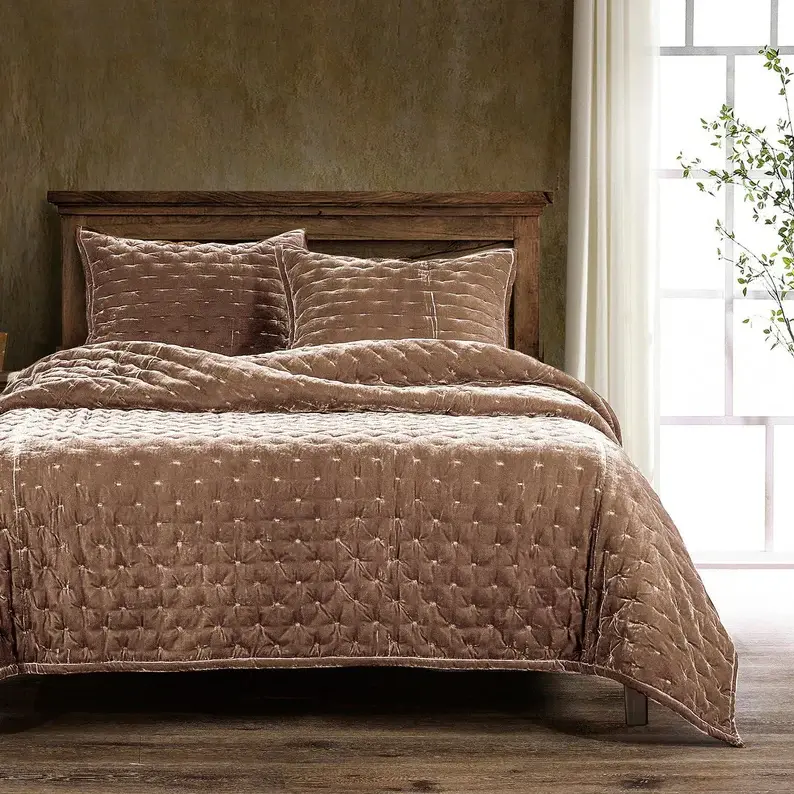 Stella Faux Silk Soft-touch Pintuck 3PC Quilt Set, Dusty Rose