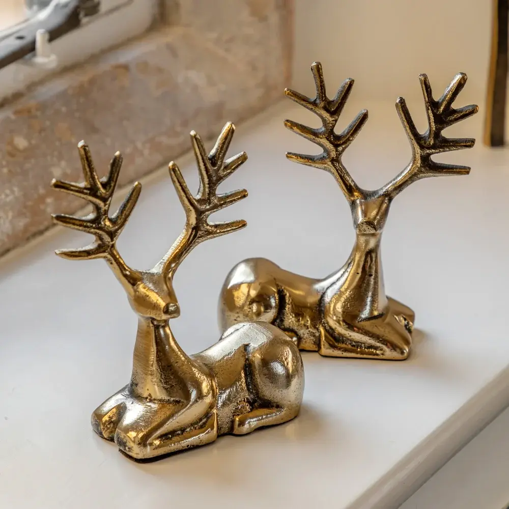 Set 2 Stag Decorations - Antique Gilded