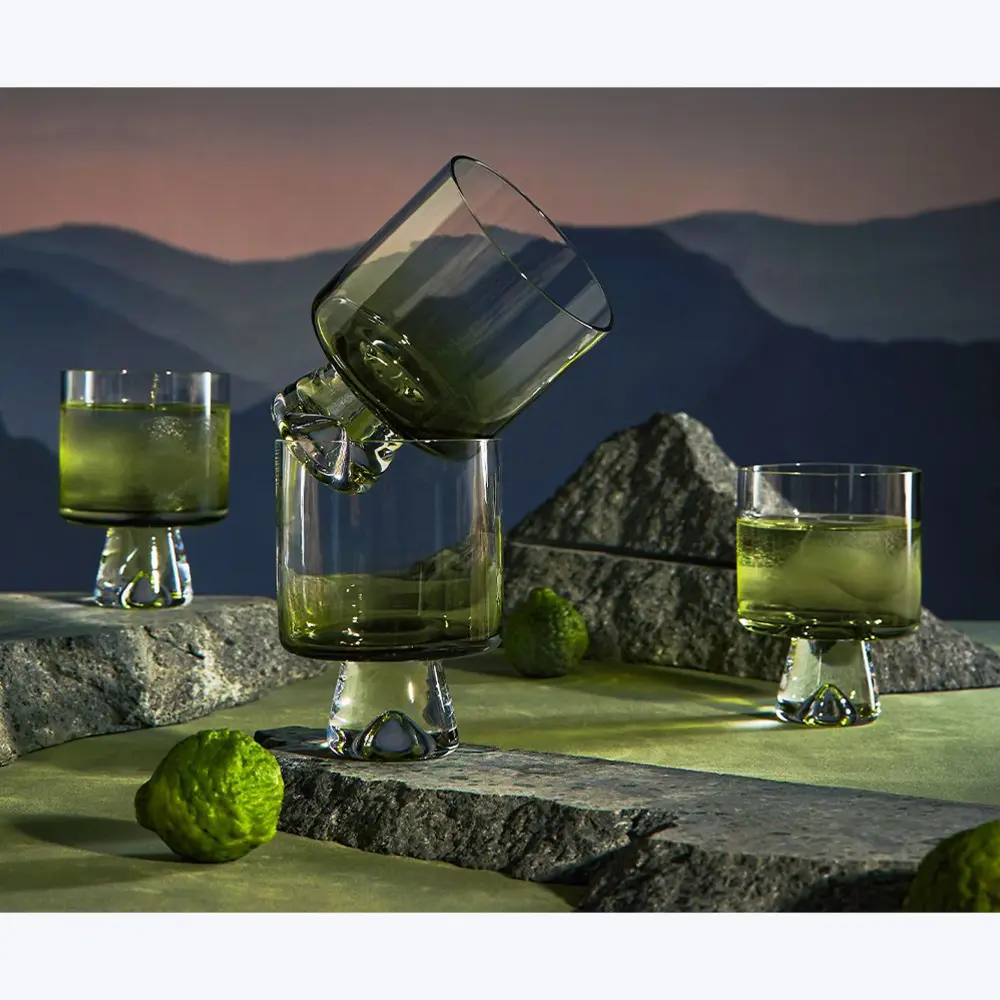 Tank Wine Giftset Carry Loop & Straw