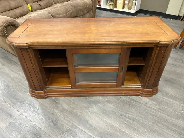 WOODEN TV STAND