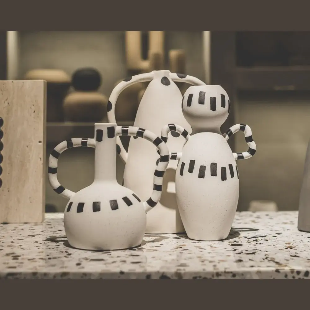 Crackle Glaze Irving Vase